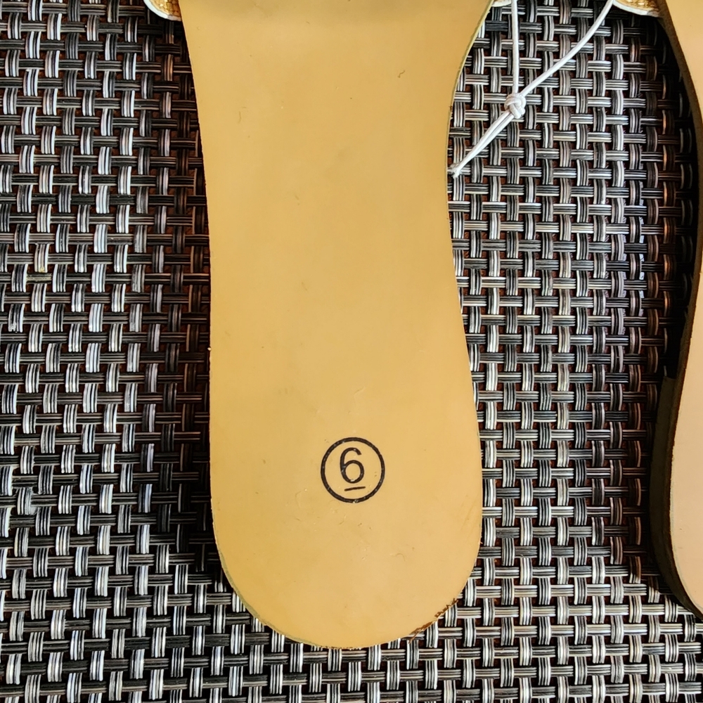 Tender Tootsies Sandals White Size 6 - Picture 4 of 14